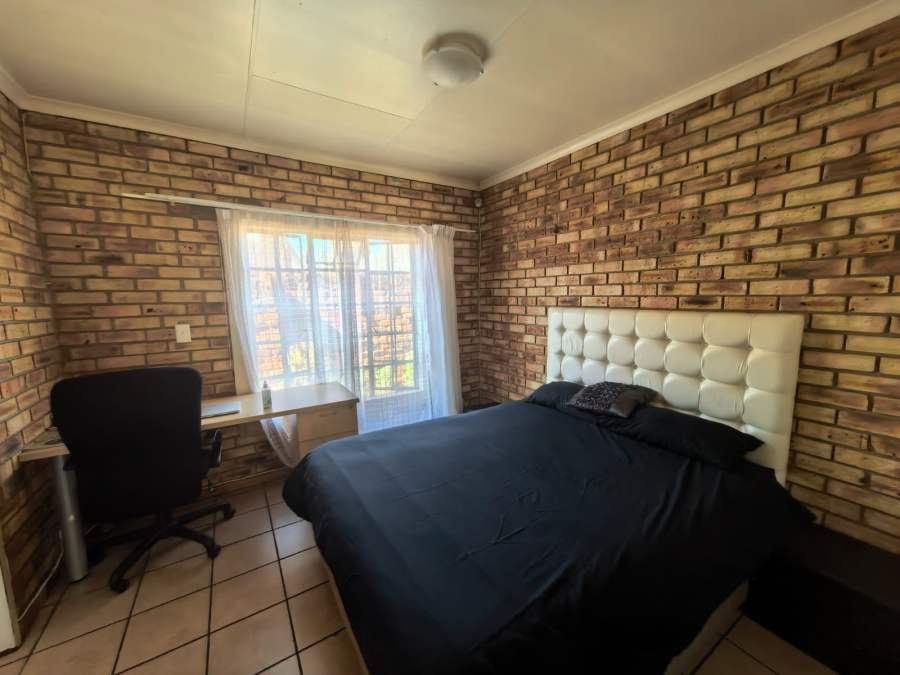 1 Bedroom Property for Sale in Parys Free State